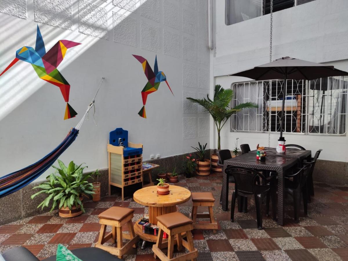 Absolute Hotel & Hostel Boutique Medellin Exterior photo