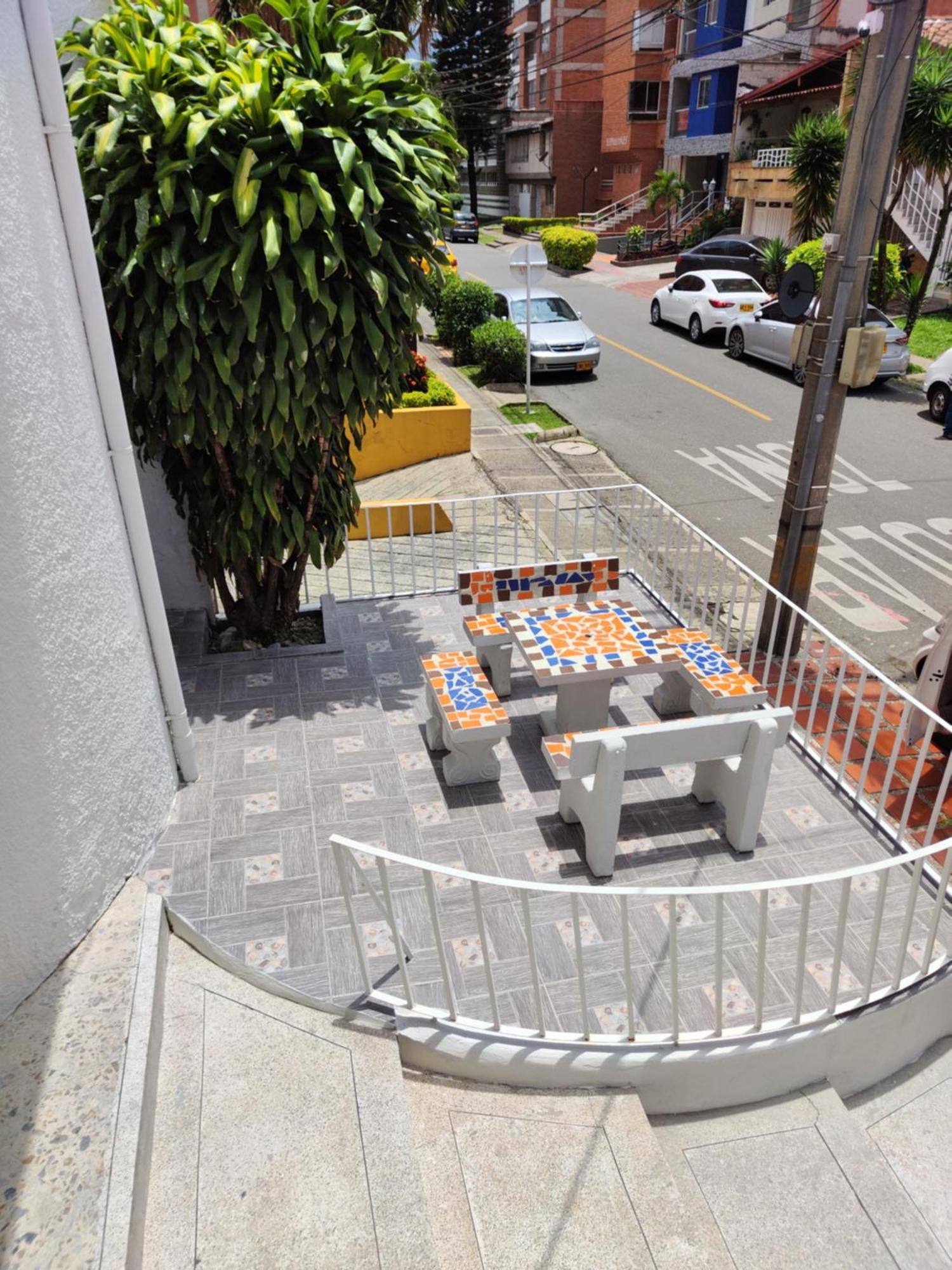 Absolute Hotel & Hostel Boutique Medellin Exterior photo